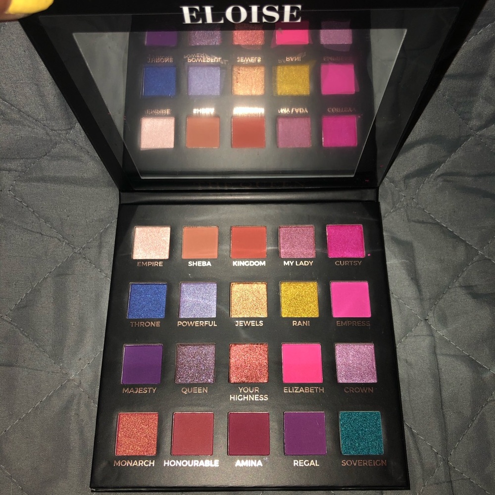 NWT Eloise Beauty The Queen Eyeshadow Palette - Picture 3 of 5
